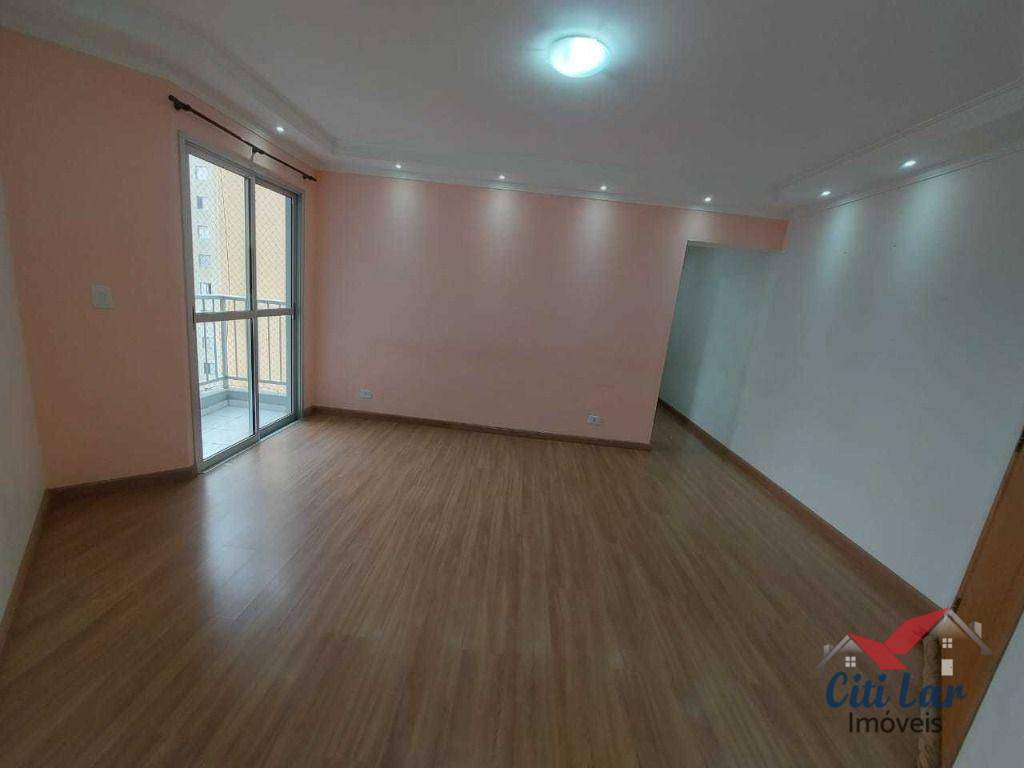 Apartamento à venda com 2 quartos, 62m² - Foto 1