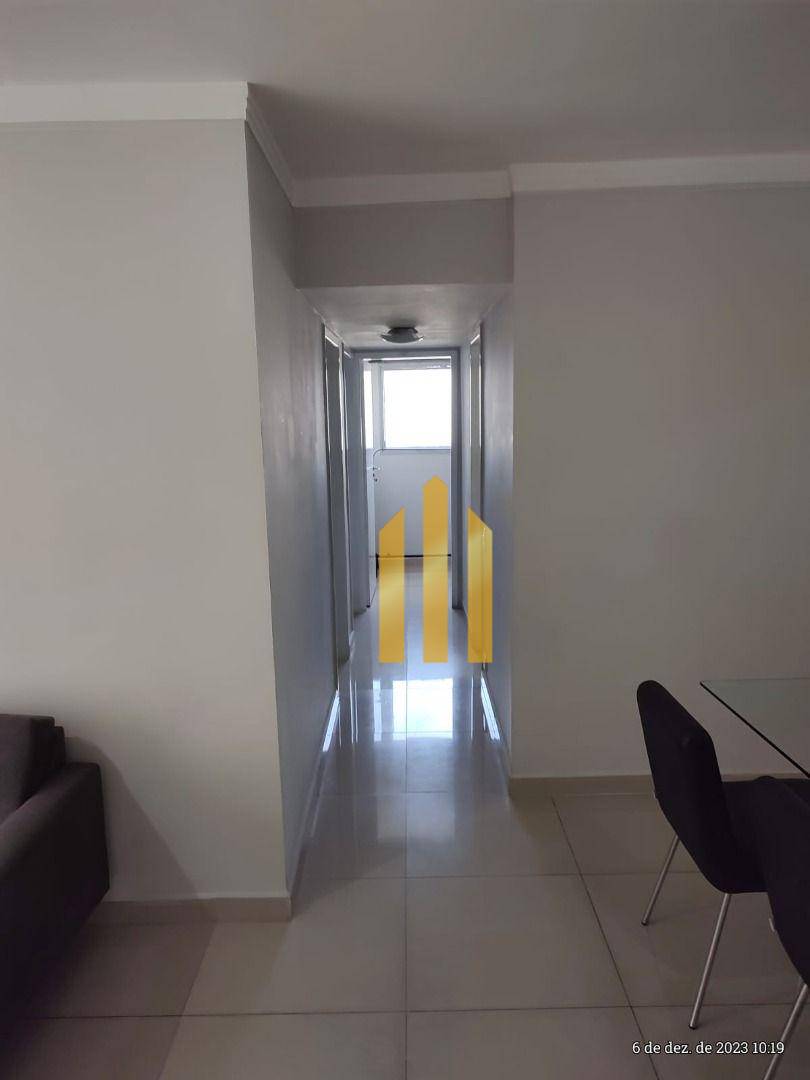 Apartamento à venda com 3 quartos, 70m² - Foto 12