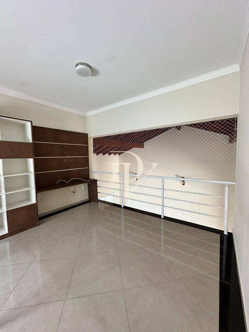 Sobrado à venda e aluguel com 3 quartos, 314m² - Foto 13