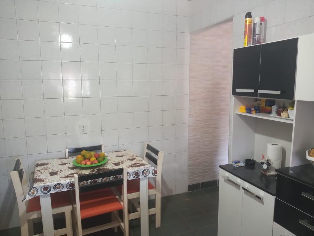 Casa à venda com 3 quartos, 360m² - Foto 13