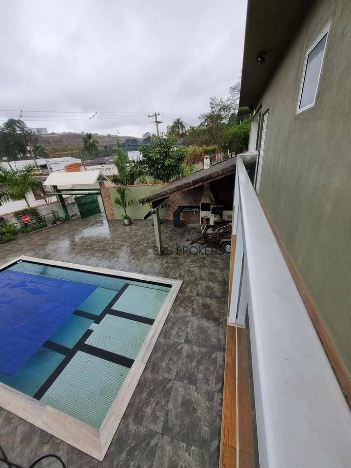 Chácara à venda com 3 quartos, 253M2 - Foto 6