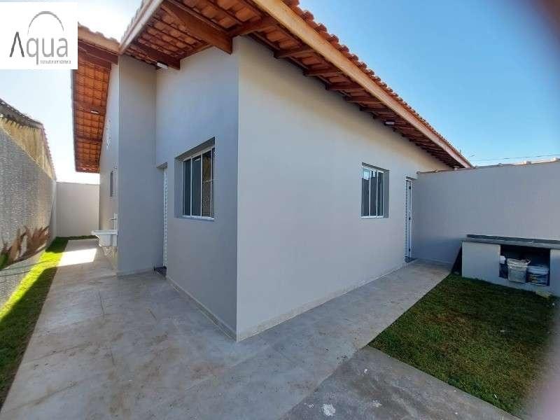 Casa à venda com 2 quartos, 60m² - Foto 7