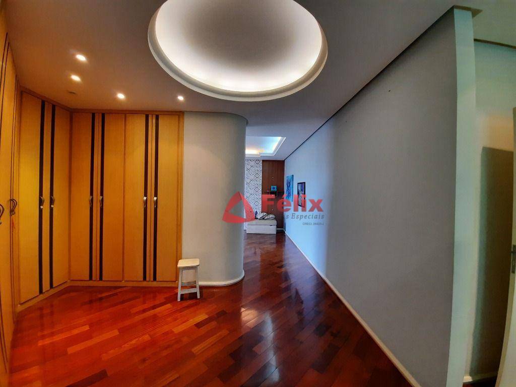 Sobrado à venda com 5 quartos, 393m² - Foto 14