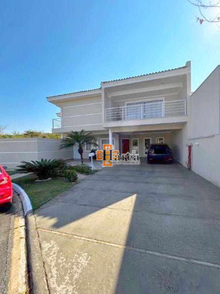 Sobrado à venda com 3 quartos, 286m² - Foto 2