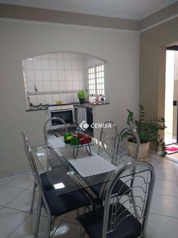 Casa à venda com 3 quartos, 170m² - Foto 10