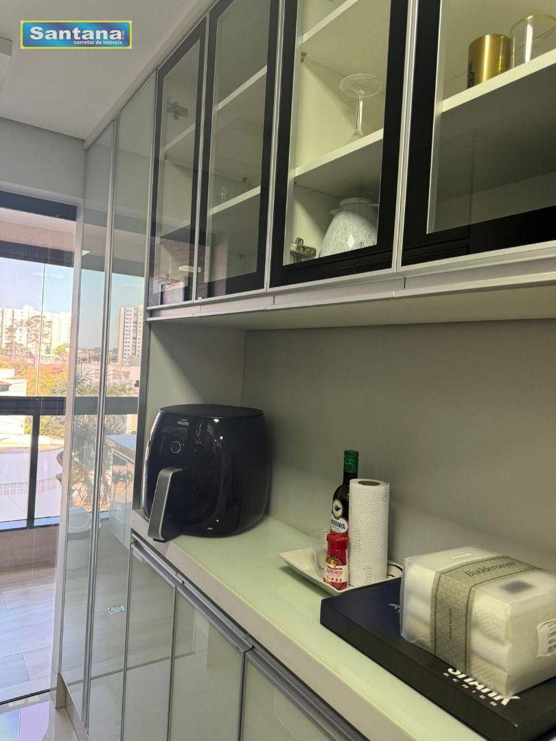 Apartamento à venda com 3 quartos, 81m² - Foto 4