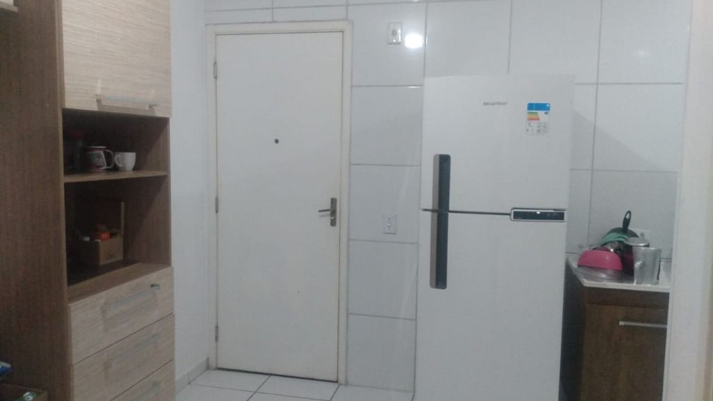 Apartamento à venda com 2 quartos, 49m² - Foto 11