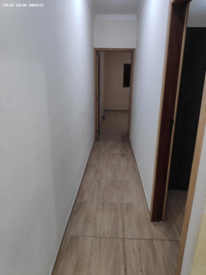 Casa à venda com 3 quartos, 250m² - Foto 20