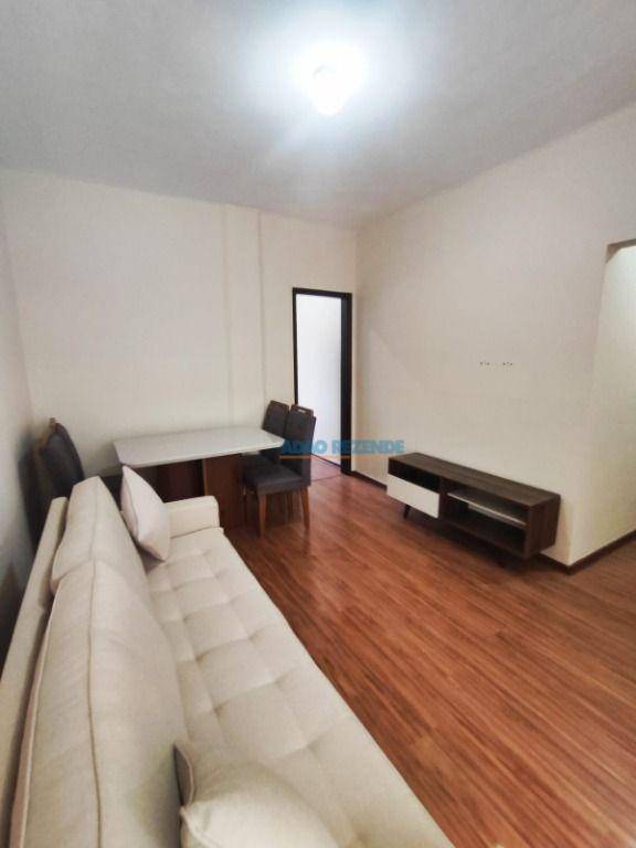 Apartamento à venda com 1 quarto, 38m² - Foto 3