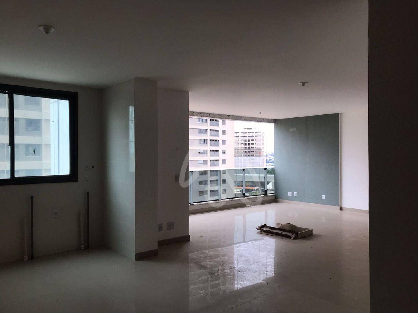 Apartamento à venda com 3 quartos, 151m² - Foto 23