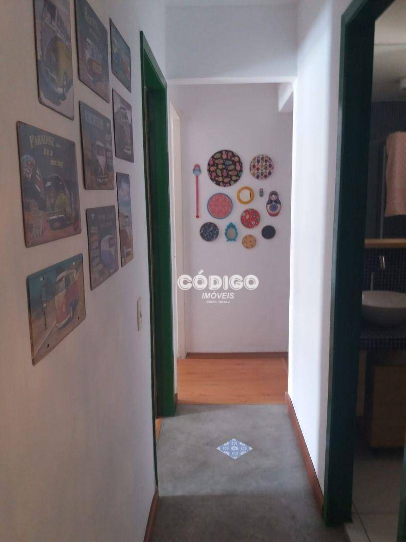 Apartamento para alugar com 3 quartos, 70m² - Foto 10