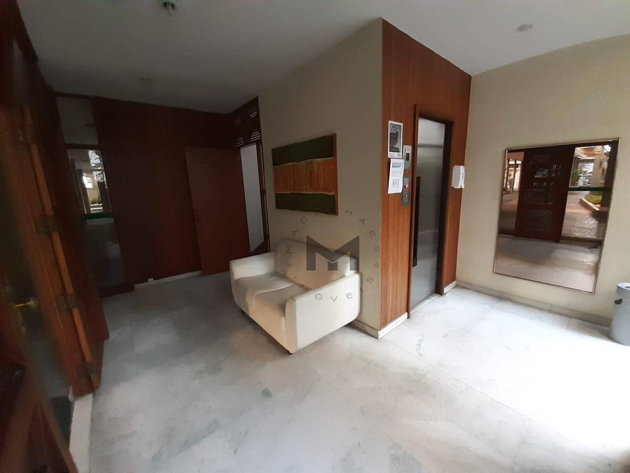 Apartamento à venda com 3 quartos, 186m² - Foto 4