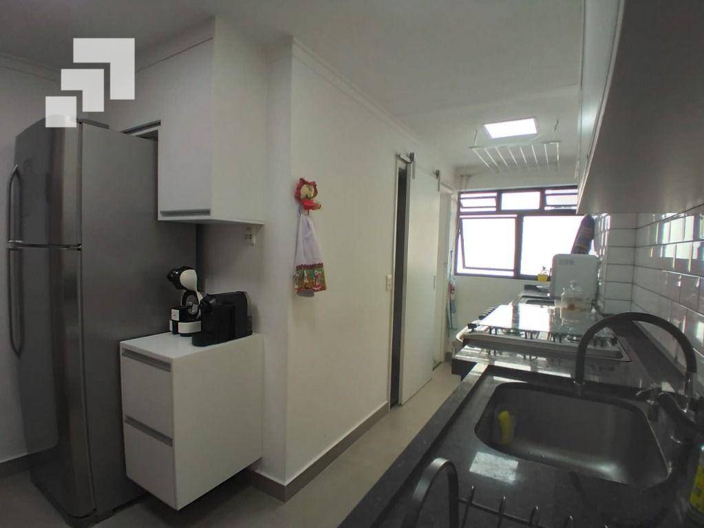 Apartamento à venda com 3 quartos, 83m² - Foto 13