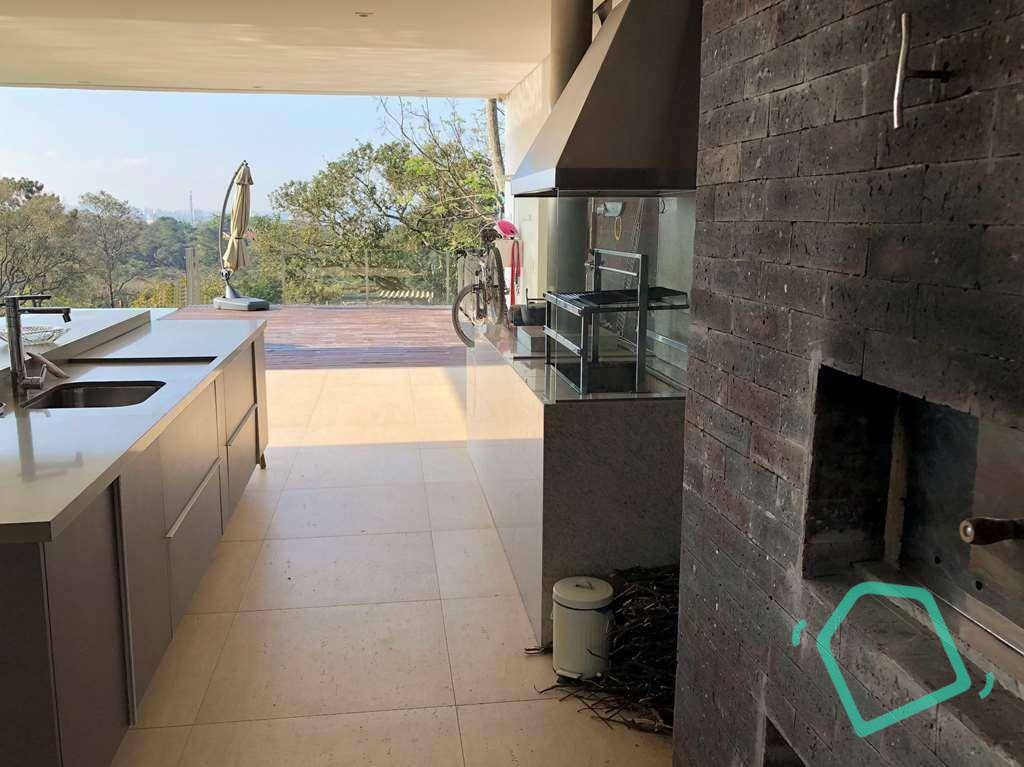 Casa de Condomínio para alugar com 4 quartos, 550m² - Foto 6