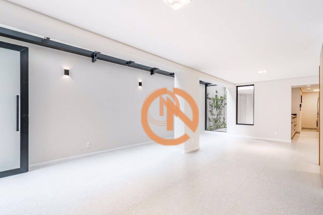 Casa para alugar com 3 quartos, 150m² - Foto 1