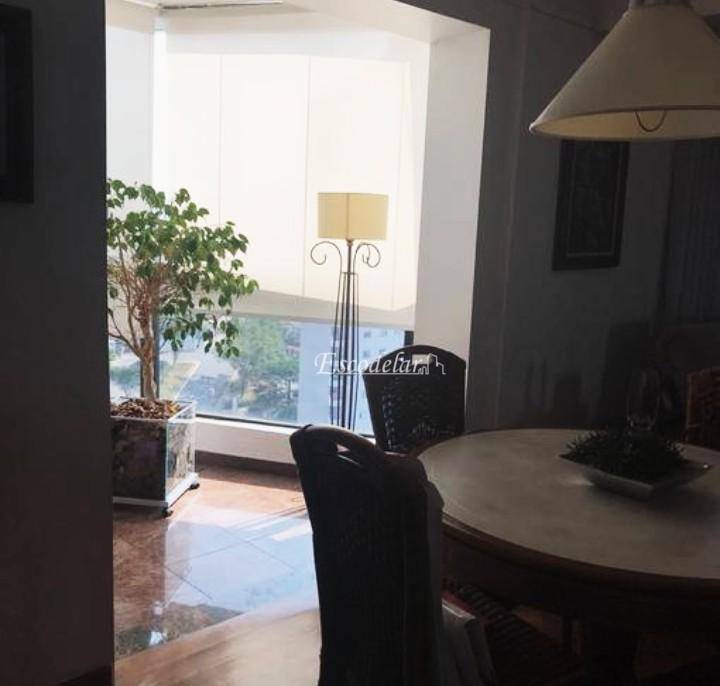 Cobertura à venda com 3 quartos, 250m² - Foto 3