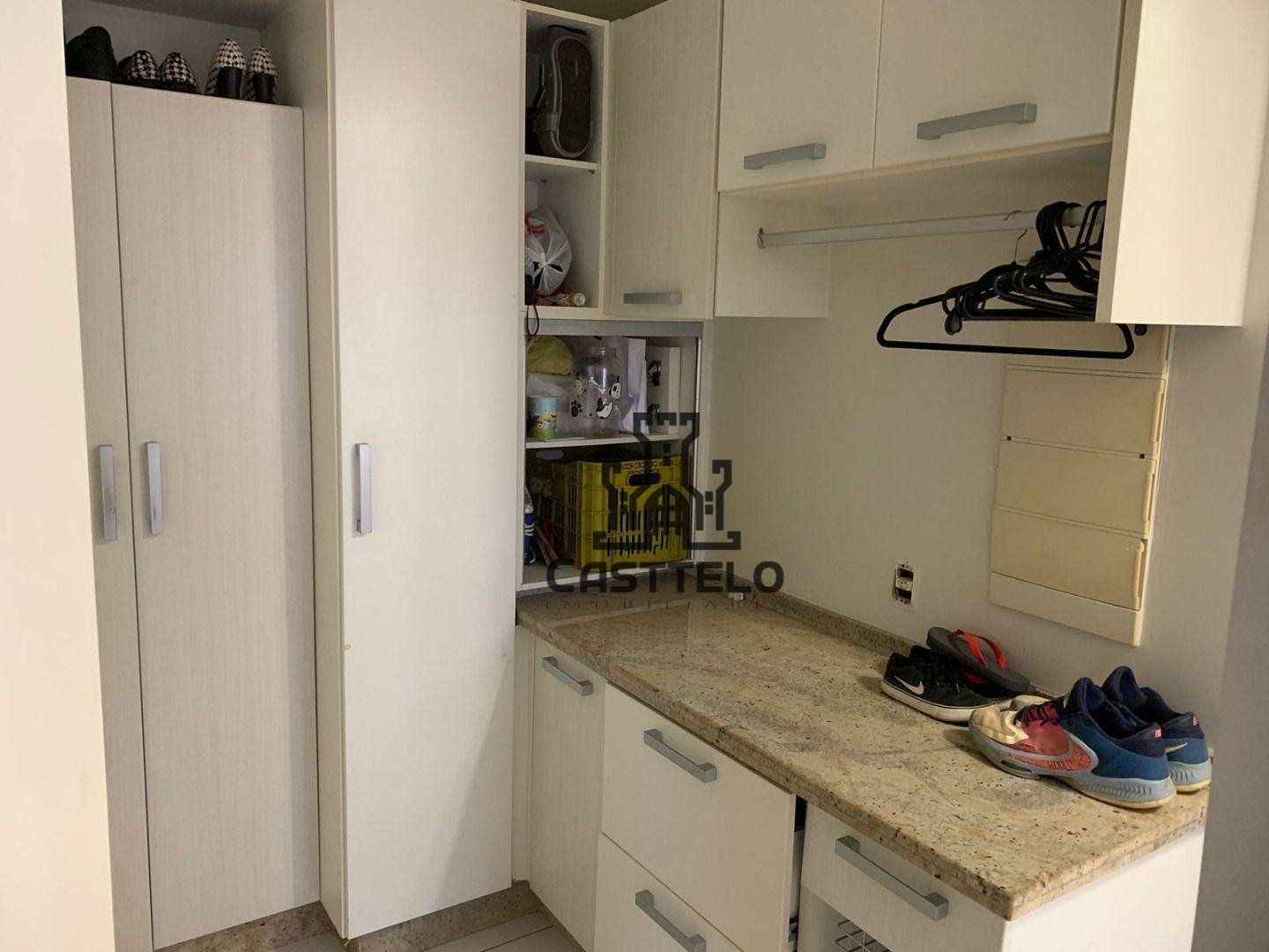 Apartamento à venda com 4 quartos, 214m² - Foto 27