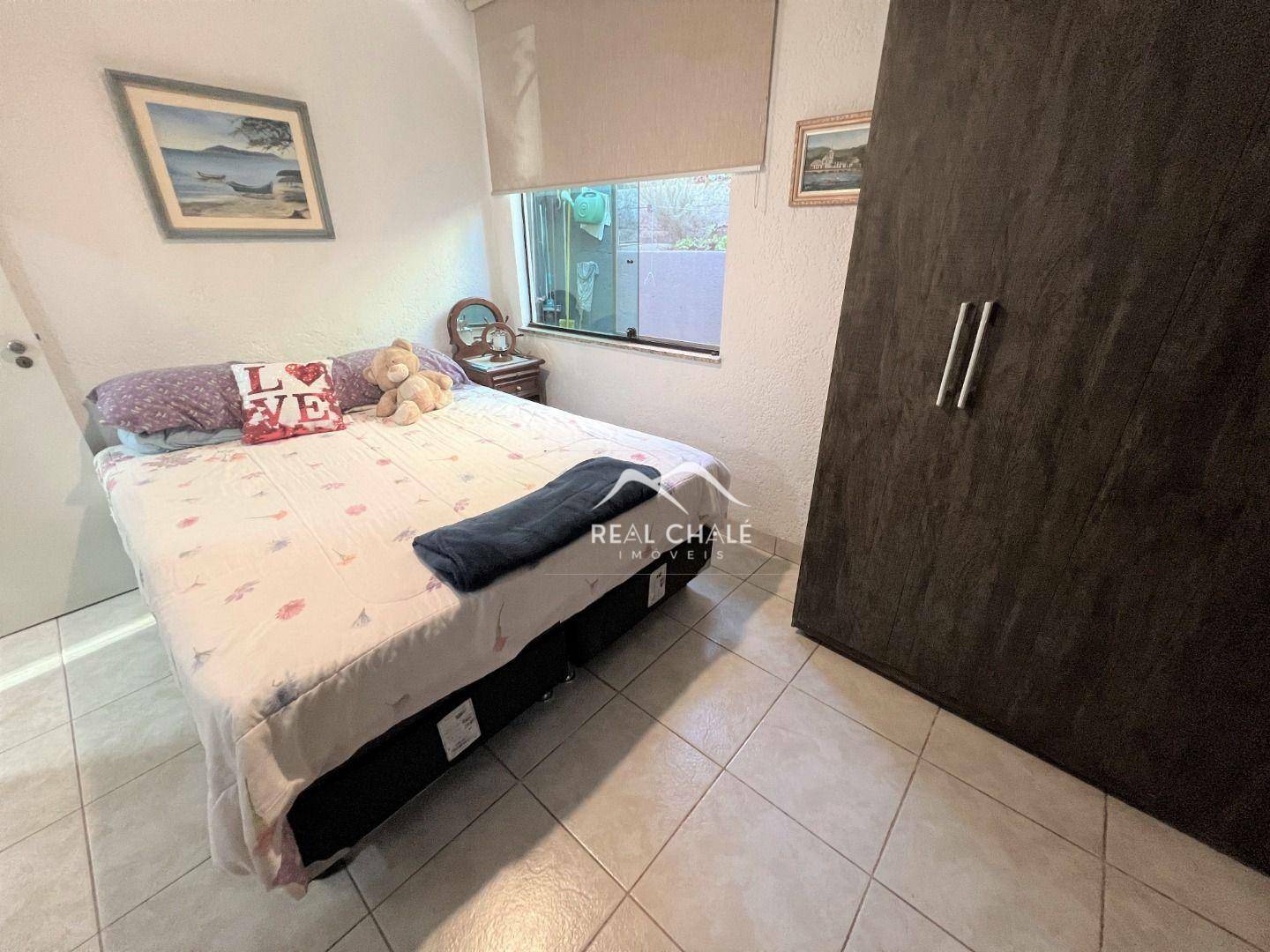 Casa de Condomínio à venda com 4 quartos, 213m² - Foto 11