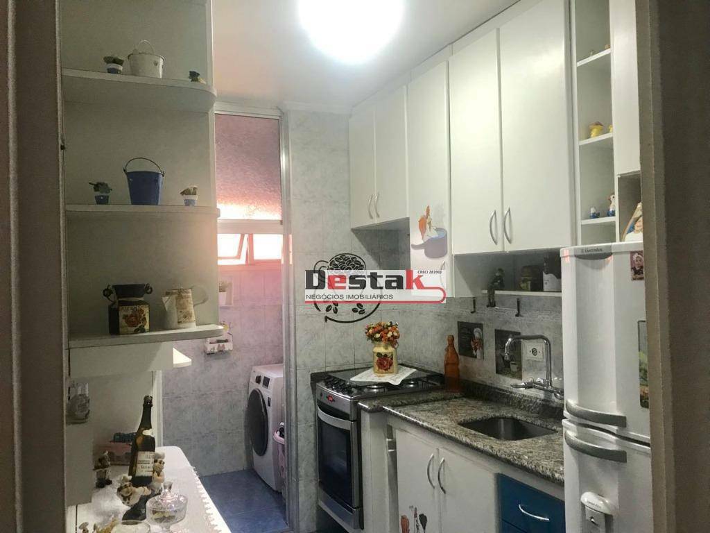 Apartamento à venda com 2 quartos, 58m² - Foto 5