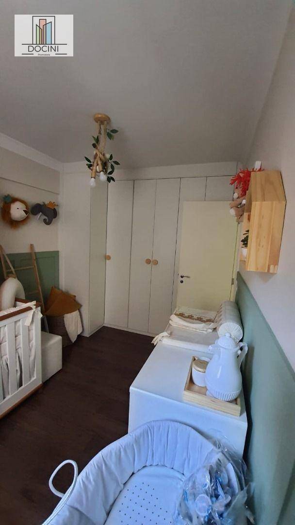 Apartamento à venda com 2 quartos, 70m² - Foto 5