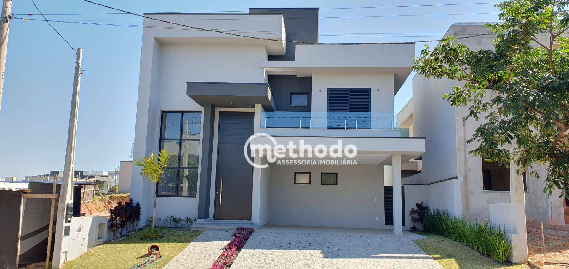 Casa de Condomínio à venda com 4 quartos, 305m² - Foto 2