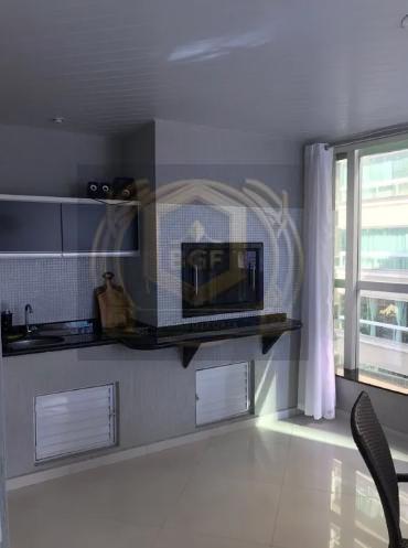 Apartamento à venda com 3 quartos, 140m² - Foto 6