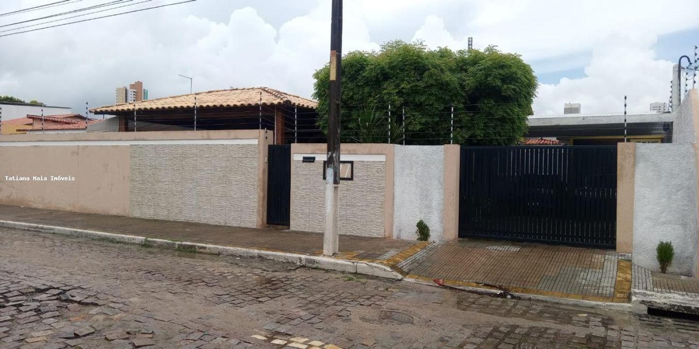 Casa à venda com 3 quartos, 200m² - Foto 7