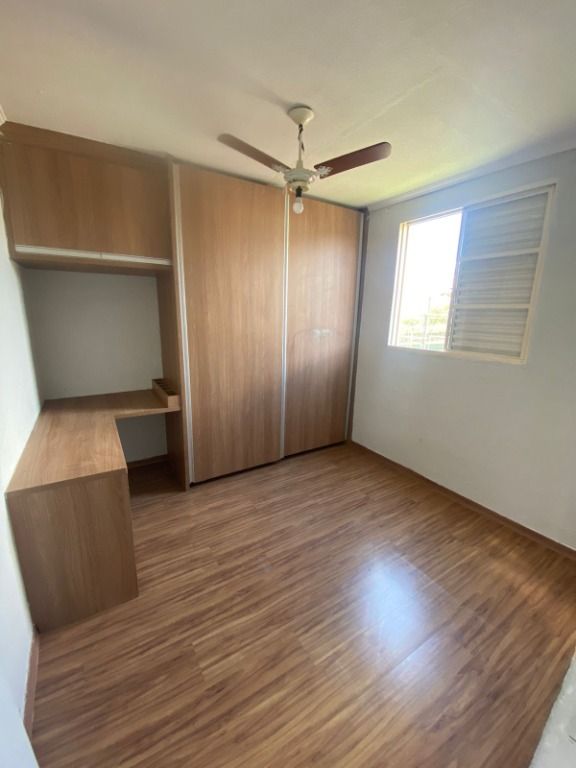 Apartamento à venda com 2 quartos, 58m² - Foto 4