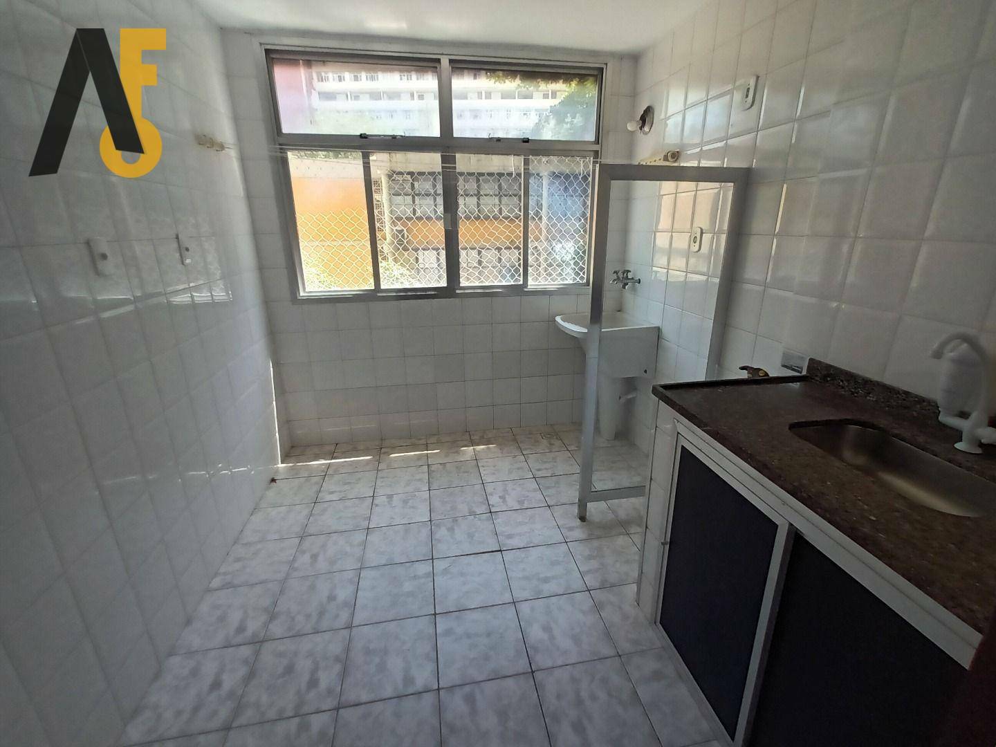 Apartamento à venda com 2 quartos, 56m² - Foto 9