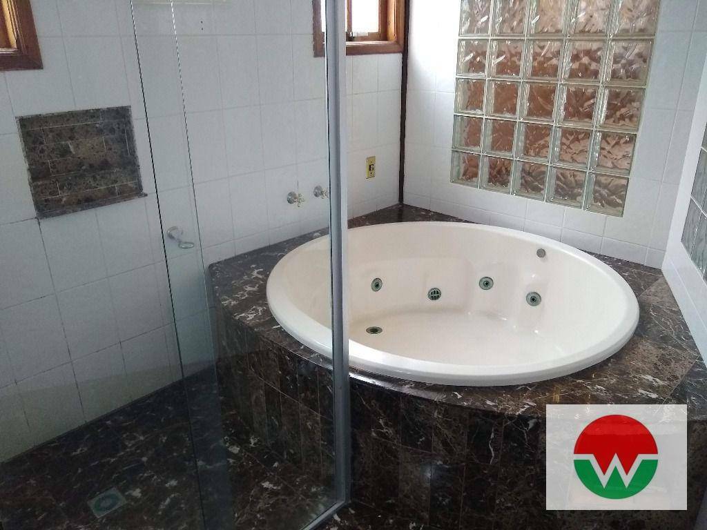 Casa de Condomínio à venda e aluguel com 4 quartos, 450m² - Foto 40