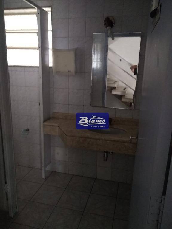 Sobrado à venda e aluguel com 4 quartos, 363m² - Foto 20