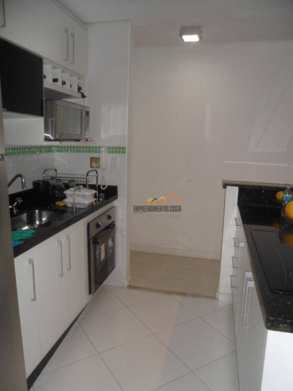 Apartamento à venda com 2 quartos, 80m² - Foto 5