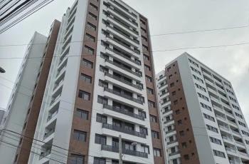 Apartamento à venda com 3 quartos, 111m² - Foto 2