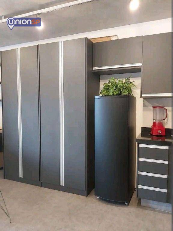 Apartamento à venda com 1 quarto, 42m² - Foto 9