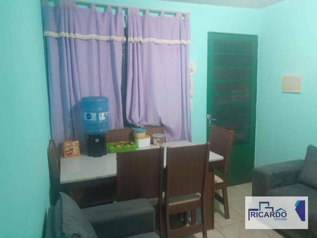 Casa de Condomínio à venda com 2 quartos, 44m² - Foto 5