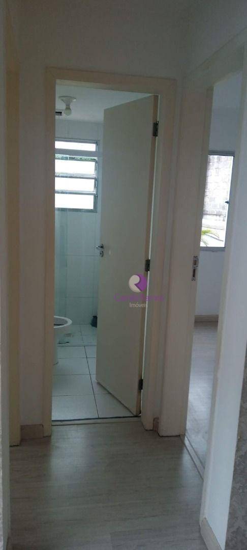 Apartamento para alugar com 2 quartos, 37m² - Foto 7