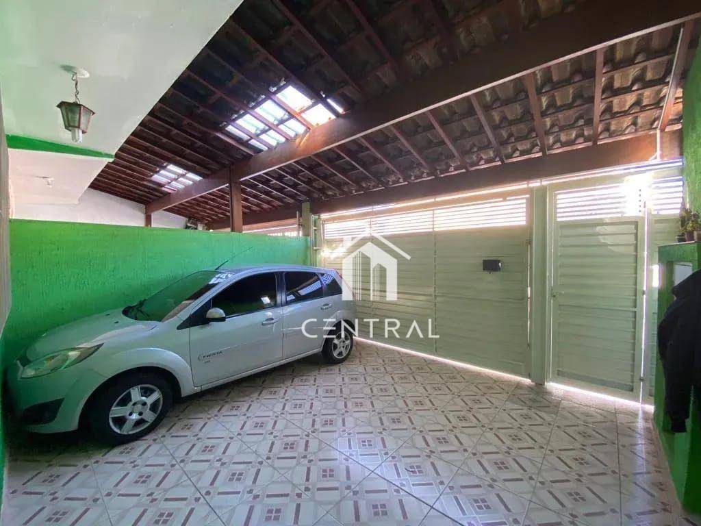 Sobrado à venda com 4 quartos, 180m² - Foto 7