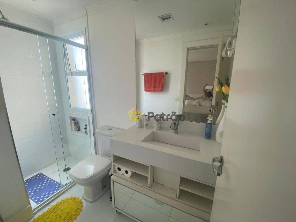 Apartamento à venda com 3 quartos, 156m² - Foto 24