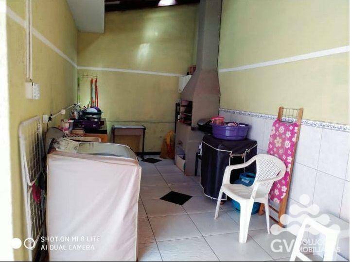 Casa à venda com 2 quartos, 160m² - Foto 7