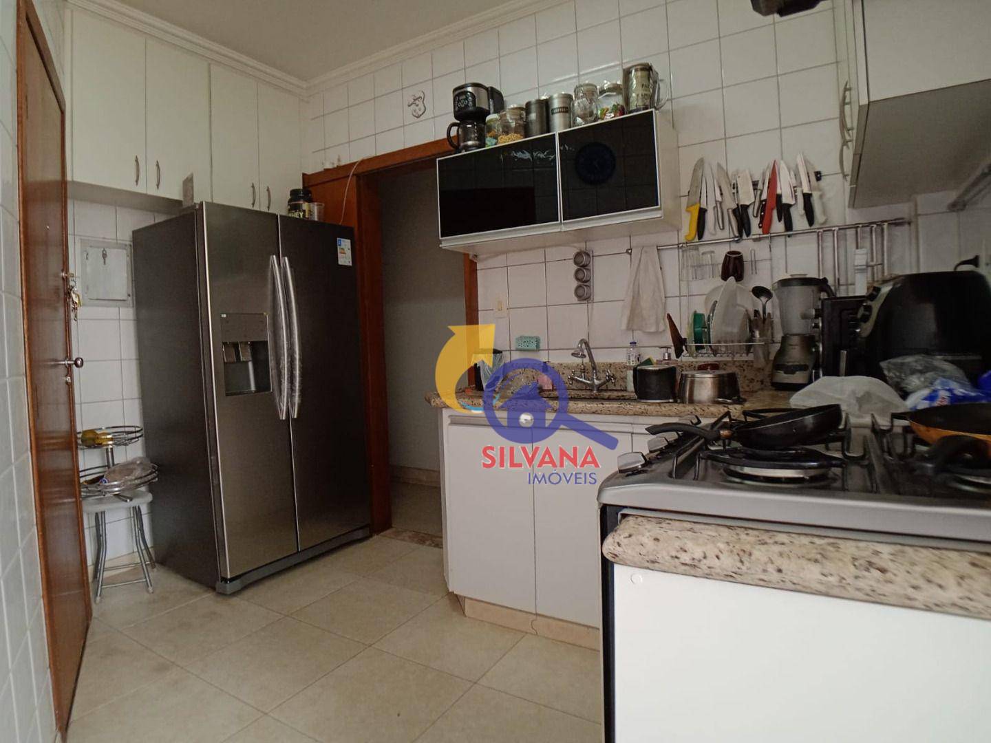 Apartamento à venda e aluguel com 3 quartos, 90m² - Foto 9