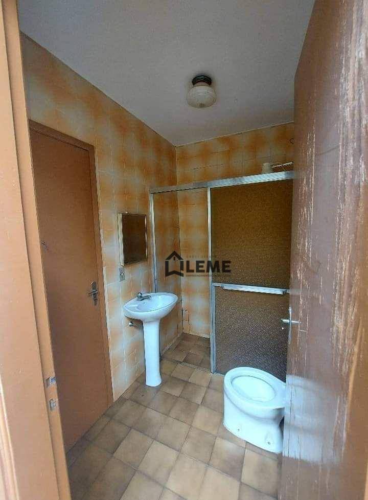 Casa à venda com 3 quartos, 194m² - Foto 5