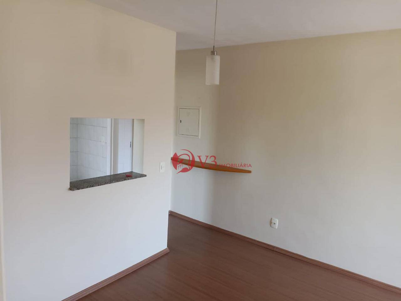 Apartamento à venda com 1 quarto, 37m² - Foto 2