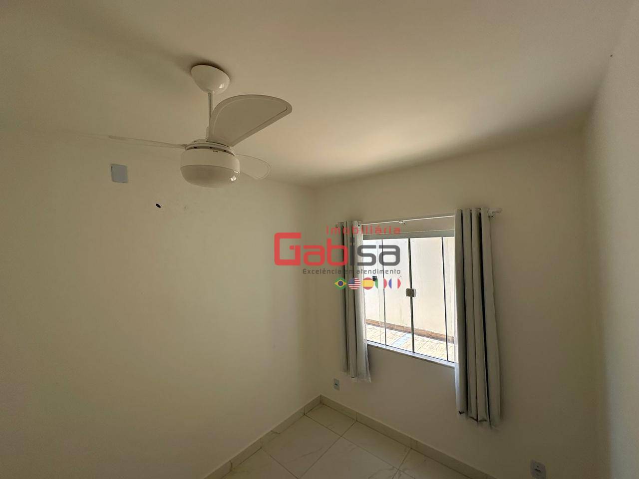 Casa à venda com 3 quartos, 98m² - Foto 13