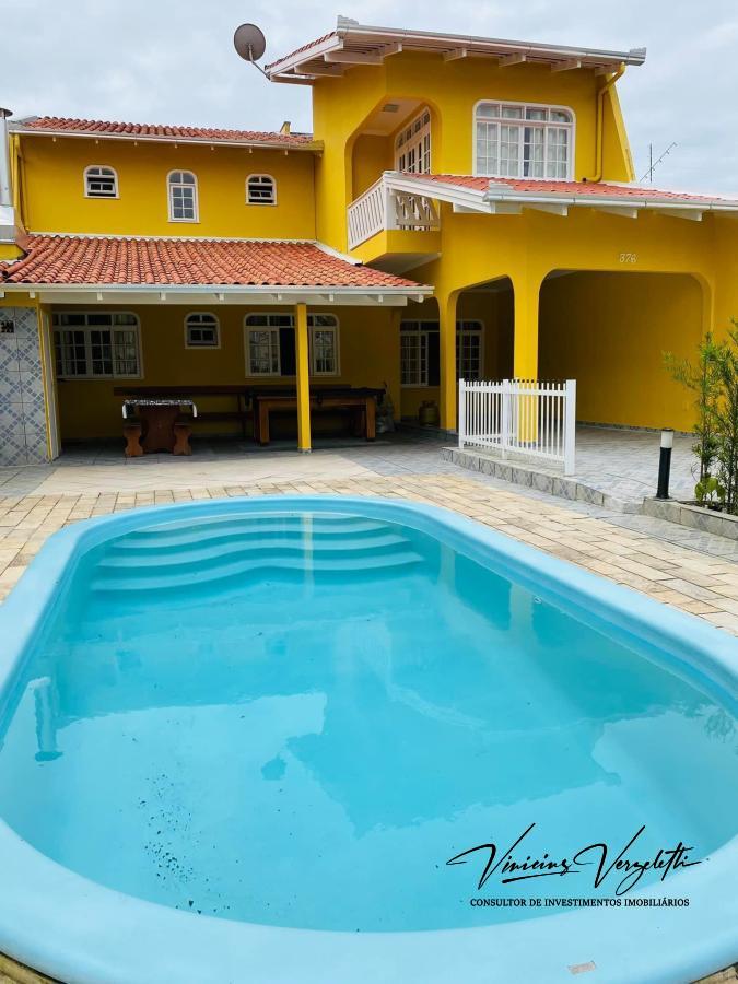 Casa para alugar com 4 quartos, 300m² - Foto 3