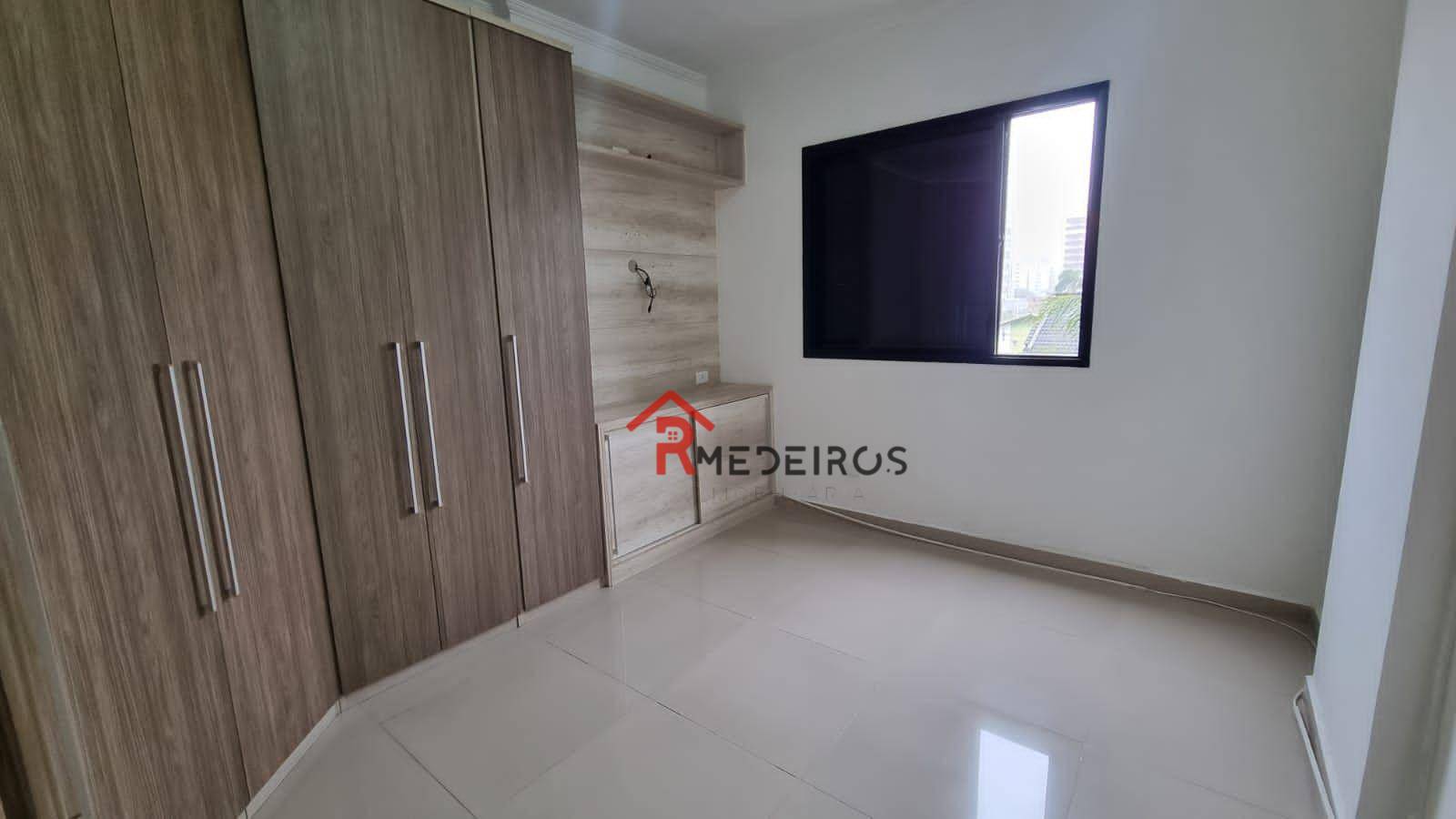 Apartamento à venda com 1 quarto, 45m² - Foto 8