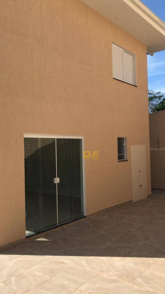 Casa à venda com 4 quartos, 165m² - Foto 15