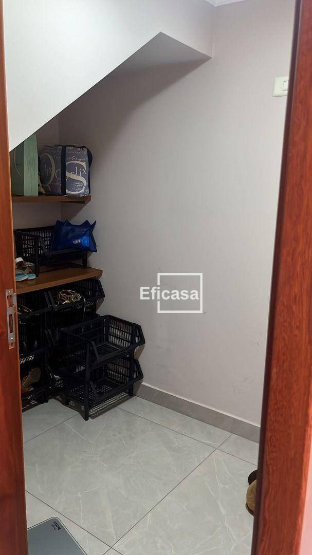 Sobrado à venda com 4 quartos, 450m² - Foto 11