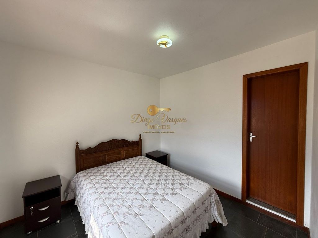 Casa à venda com 11 quartos, 1400m² - Foto 42