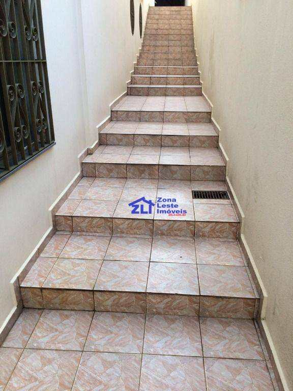 Sobrado à venda com 3 quartos, 900m² - Foto 28