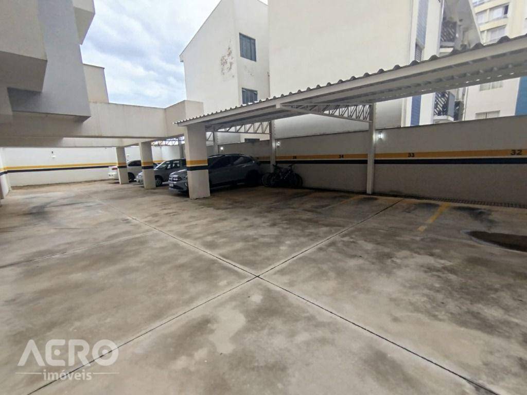 Apartamento para alugar com 1 quarto, 45m² - Foto 18